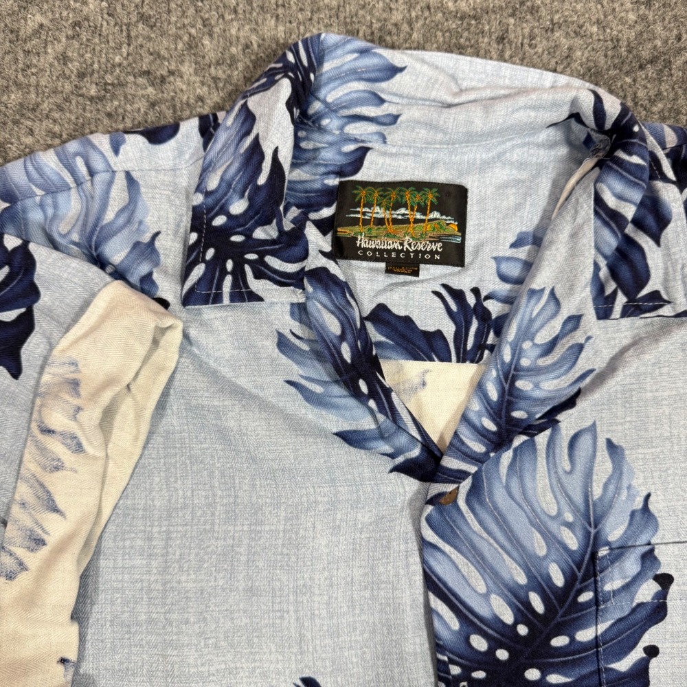 Hawaiian Reserve Monstera Leaf Aloha Shirt Mens M Blue Rayon EUC Hawaii Shirt